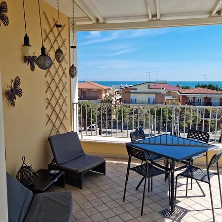 Casa Flan Lägenhet Porto San Giorgio Exteriör bild