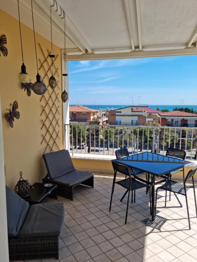 Casa Flan Lägenhet Porto San Giorgio Exteriör bild